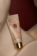 Laden Sie das Bild in den Galerie-Viewer, [Challans de Paris] Crème d&#39;Albarosa Advanced Melanin Care Cream
