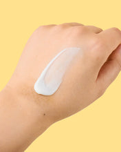 Carica l&#39;immagine nel visualizzatore di Gallery, [Benton] Shea Butter &amp; Coconut Hand Cream
