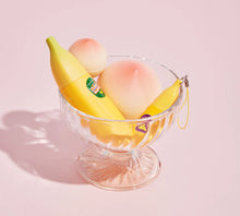 Laden Sie das Bild in den Galerie-Viewer, [Tonymoly] Peach Hand Cream
