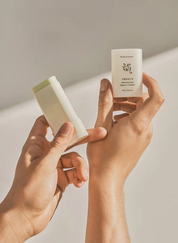 [Beauty of Joseon] Matte Sun Stick: Mugwort + Camelia SPF 50+ PA++++ - Fresh Mask Korean Beauty