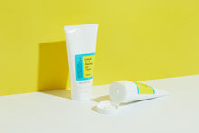 Carica l&#39;immagine nel visualizzatore di Gallery, Cosrx Low PH Good Morning Gel Cleanser
